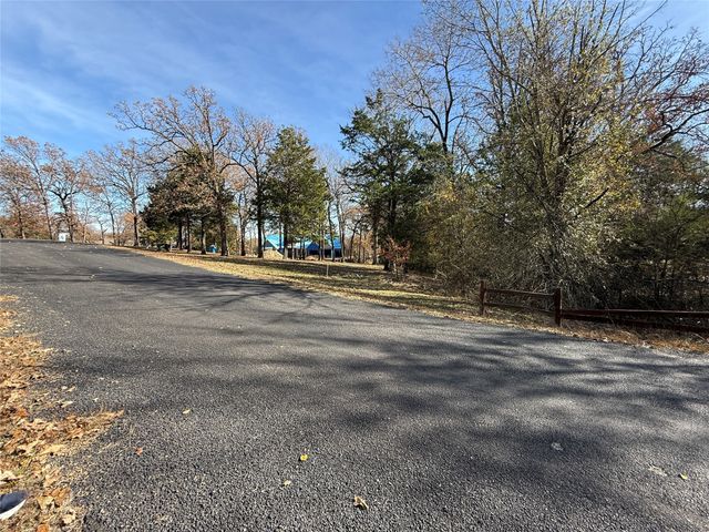 131 Lincoln Drive, Streetman, TX 75859