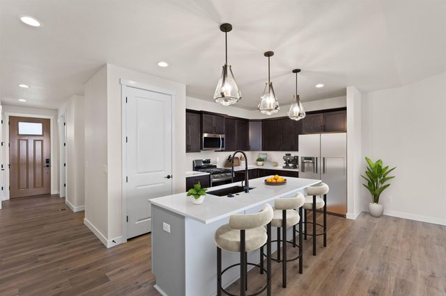 1235 N HIGH DESERT Dr, Deer Park, WA 99006