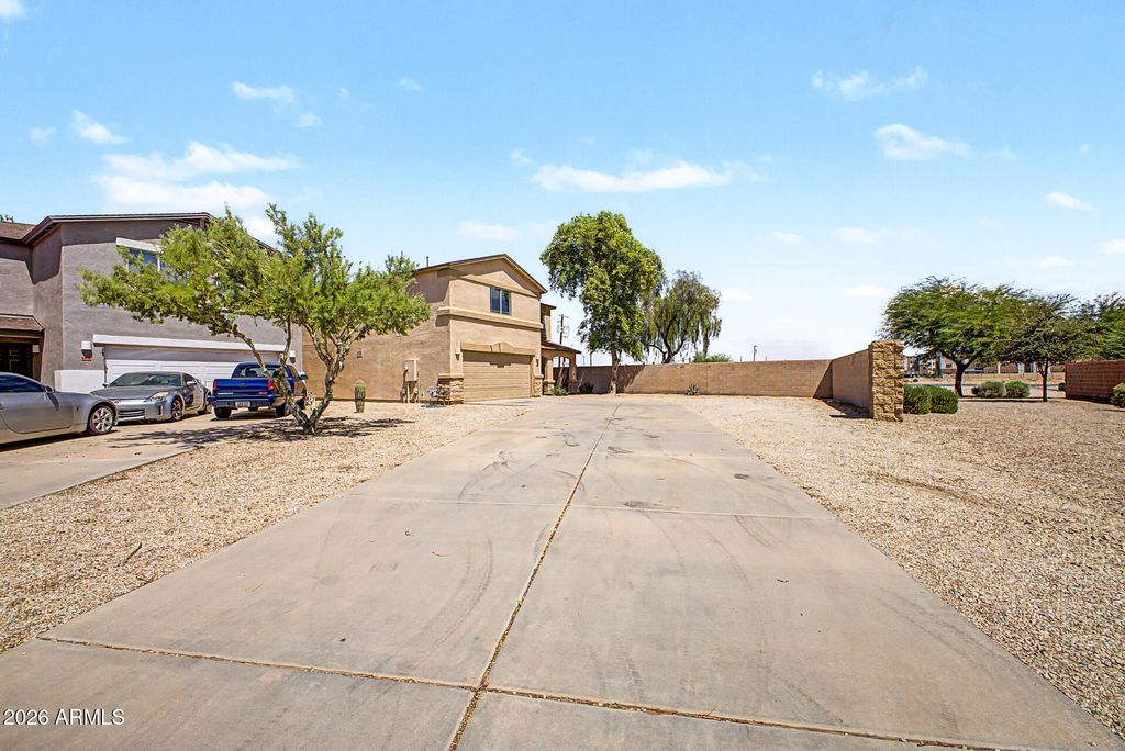 1988 E SILVERSMITH Trail, San Tan Valley, AZ 85143 — photo 5