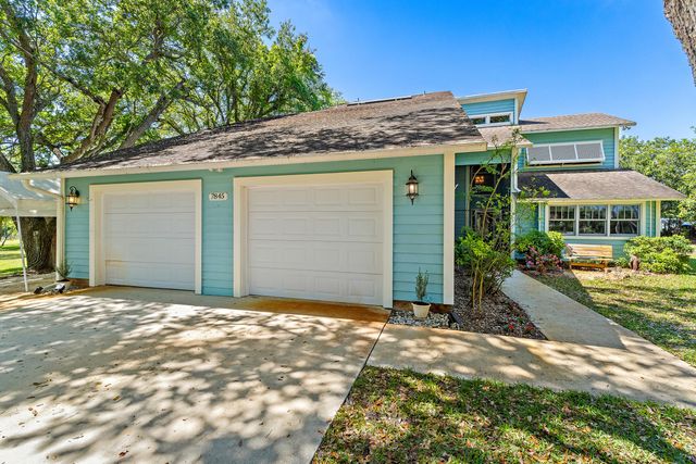 7845 N 167th Ct Court N, Palm Beach Gardens, FL 33418