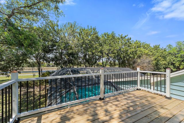 7845 N 167th Ct Court N, Palm Beach Gardens, FL 33418