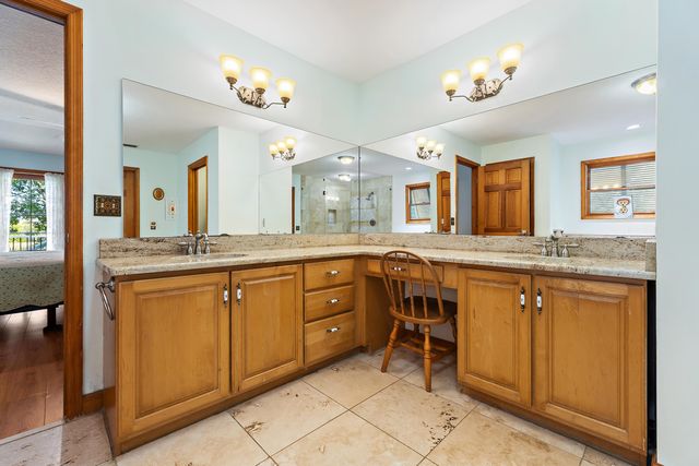 7845 N 167th Ct Court N, Palm Beach Gardens, FL 33418