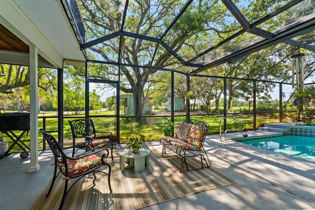 7845 N 167th Ct Court N, Palm Beach Gardens, FL 33418