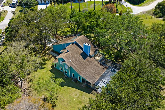 7845 N 167th Ct Court N, Palm Beach Gardens, FL 33418