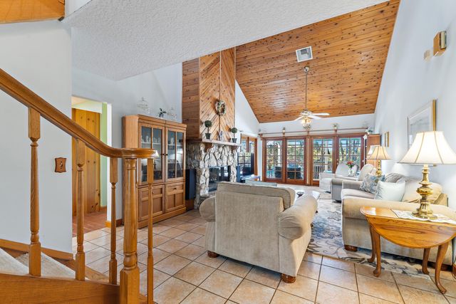 7845 N 167th Ct Court N, Palm Beach Gardens, FL 33418