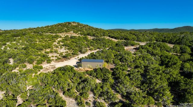 1211 New Northrup Road, Pipe Creek, TX 78063