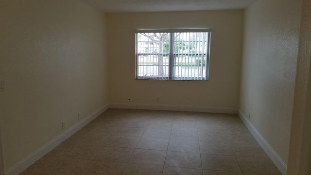 1516 SE Royal Green Circle G-103, Port St. Lucie, FL 34952