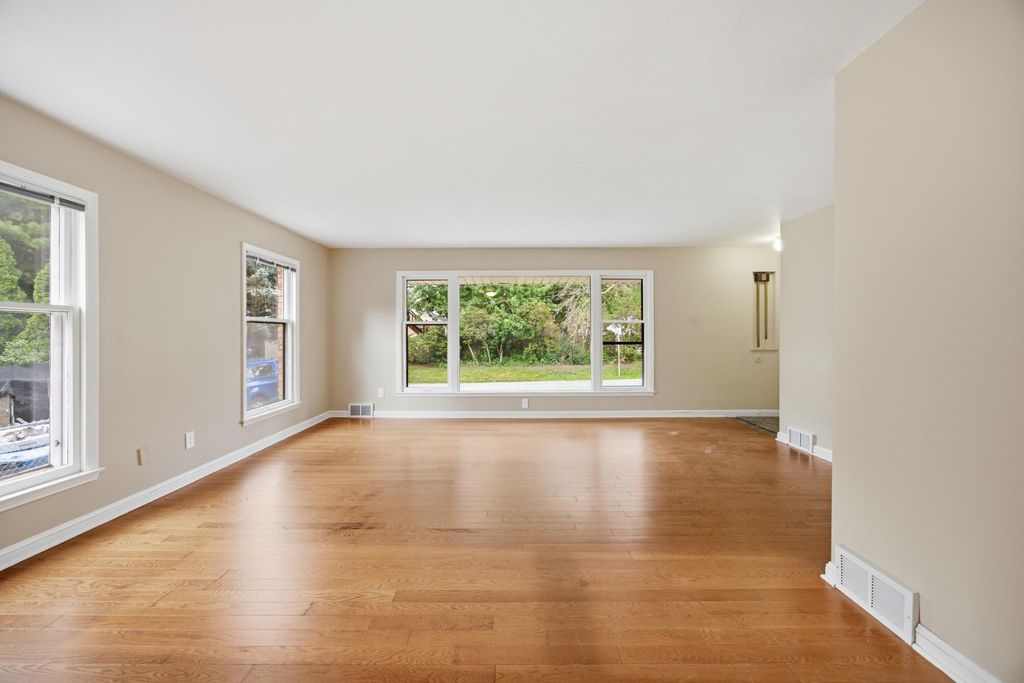 5410 44th Avenue N, Robbinsdale, MN 55422 — photo 2