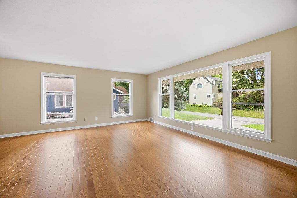 5410 44th Avenue N, Robbinsdale, MN 55422 — photo 3