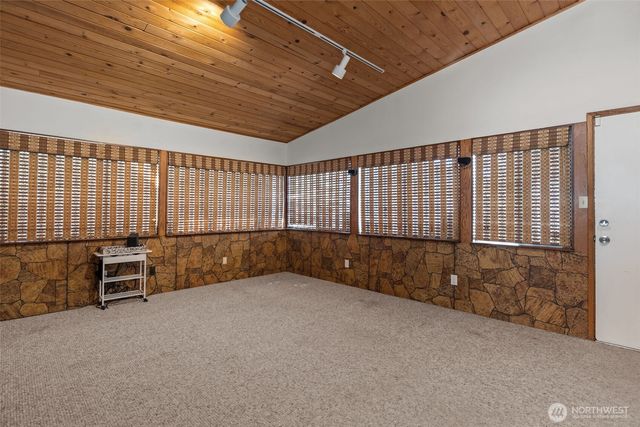 16022 126th Avenue SE, Renton, WA 98058