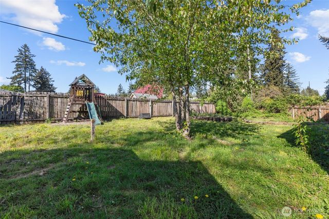 16022 126th Avenue SE, Renton, WA 98058