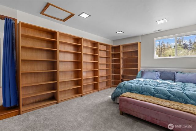 16022 126th Avenue SE, Renton, WA 98058