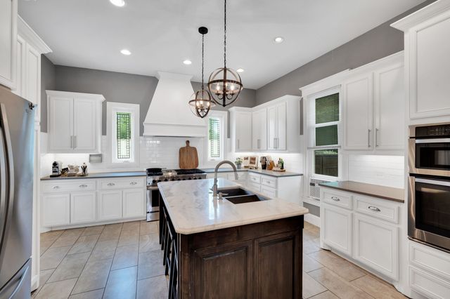 603 Highland Avenue, Waxahachie, TX 75165