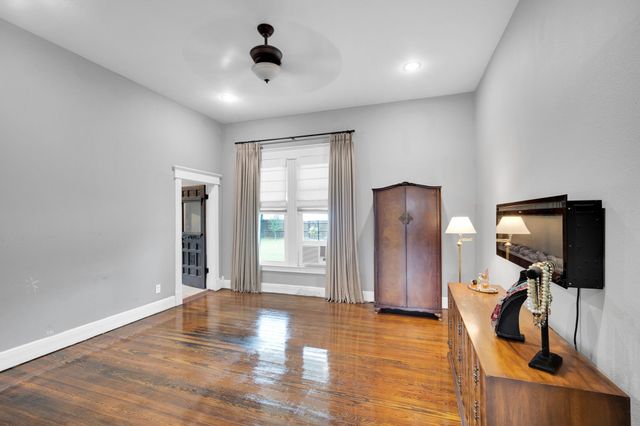 603 Highland Avenue, Waxahachie, TX 75165