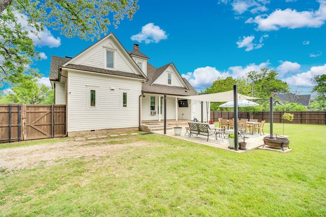 603 Highland Avenue, Waxahachie, TX 75165