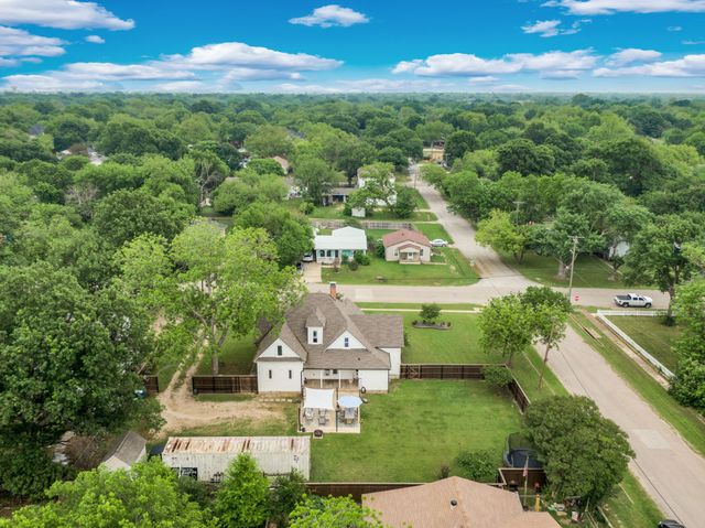 603 Highland Avenue, Waxahachie, TX 75165