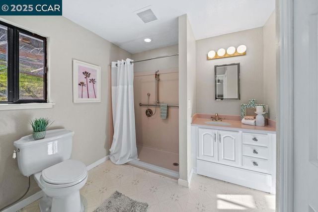 1635 Lower Trail Rd, Clayton, CA 94517