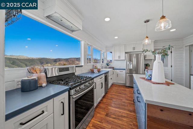 1635 Lower Trail Rd, Clayton, CA 94517