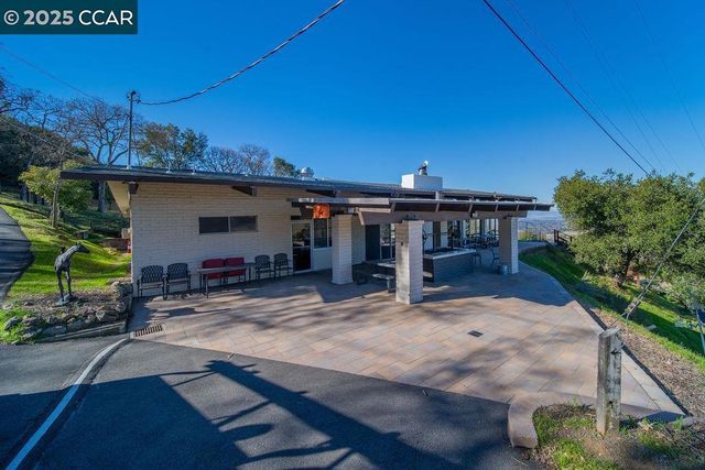 1635 Lower Trail Rd, Clayton, CA 94517