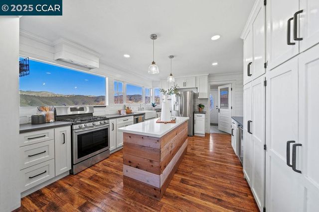 1635 Lower Trail Rd, Clayton, CA 94517