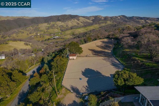 1635 Lower Trail Rd, Clayton, CA 94517