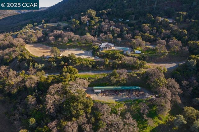 1635 Lower Trail Rd, Clayton, CA 94517