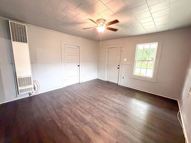 38 Flock Avenue, Mobile, AL 36610