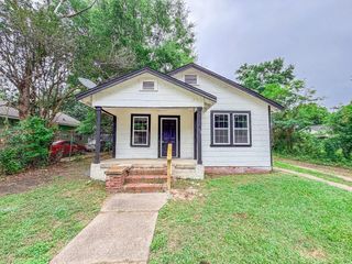 38 Flock Avenue, Mobile, AL 36610