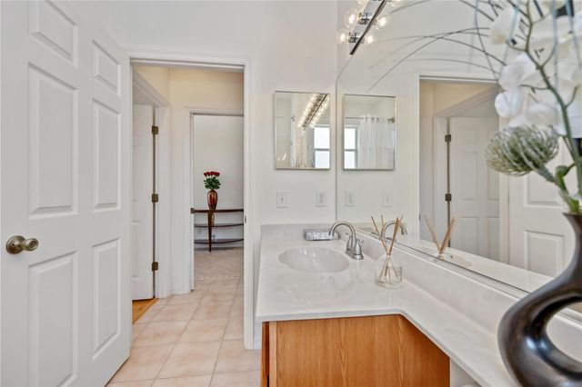 7740 CASTLEISLAND DRIVE, Sarasota, FL 34240