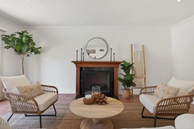 1297 Halifax Court, Ventura, CA 93004