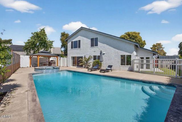 1297 Halifax Court, Ventura, CA 93004