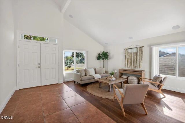 1297 Halifax Court, Ventura, CA 93004