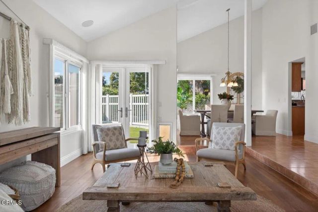 1297 Halifax Court, Ventura, CA 93004