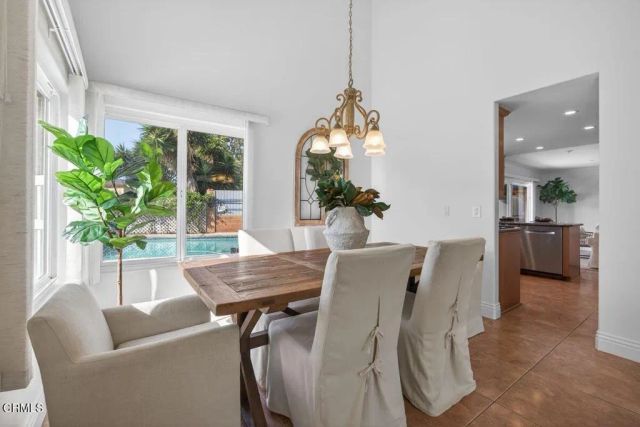 1297 Halifax Court, Ventura, CA 93004