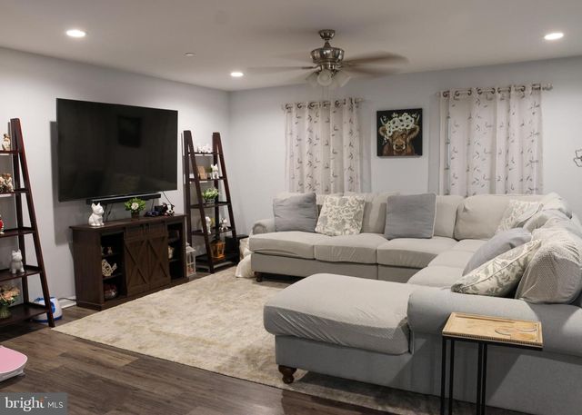 12310 ROUSBY HALL RD, Lusby, MD 20657