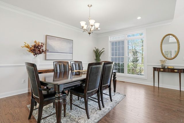 60 Chamberlain Street, Hopkinton, MA 01748