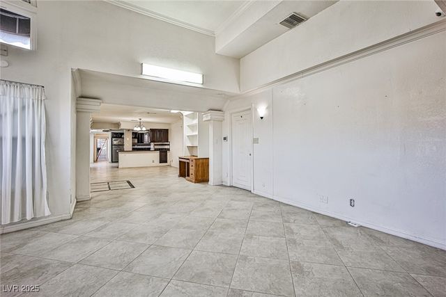 3944 Calle Mirador, Las Vegas, NV 89103