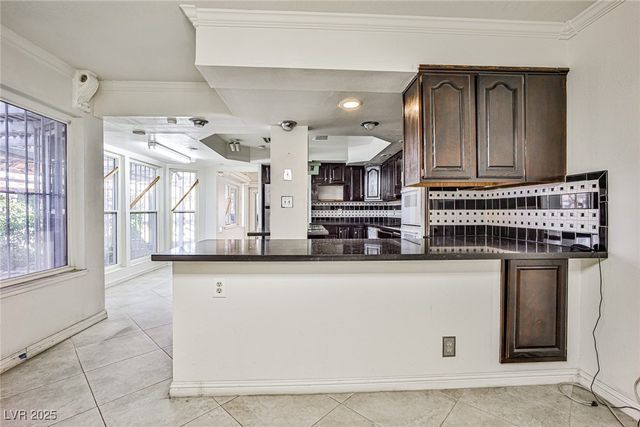 3944 Calle Mirador, Las Vegas, NV 89103