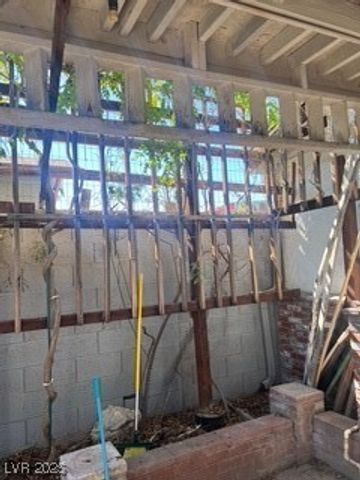 3944 Calle Mirador, Las Vegas, NV 89103