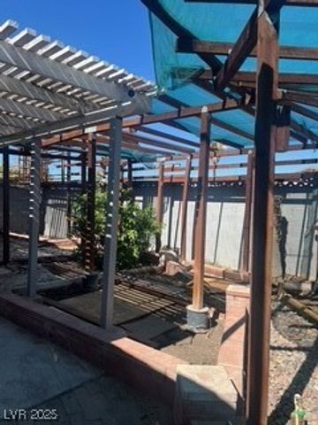 3944 Calle Mirador, Las Vegas, NV 89103