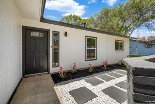 7110 Spring Drops, San Antonio, TX 78249