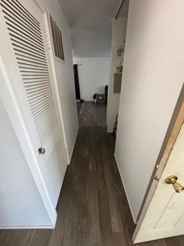 2154 Whitcomb Street, Gary, IN 46404