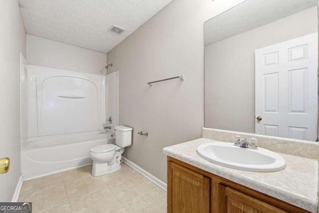 667 Leaflet Ives Trl, Lawrenceville, GA 30045