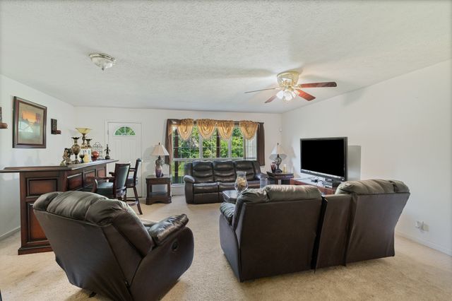 1832 Apple Valley Cir, Nashville, TN 37207