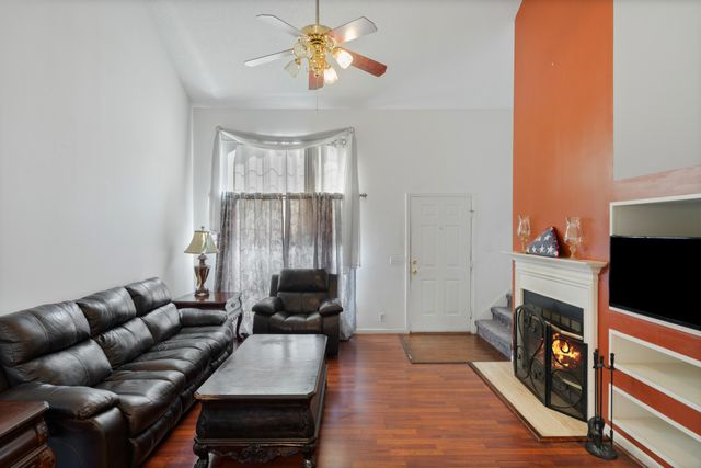 1832 Apple Valley Cir, Nashville, TN 37207