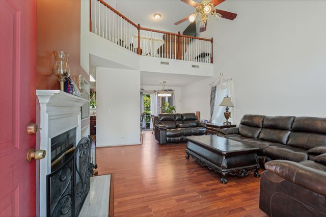 1832 Apple Valley Cir, Nashville, TN 37207