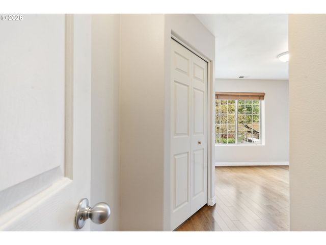 2625 N WILLIS Blvd, Portland, OR 97217