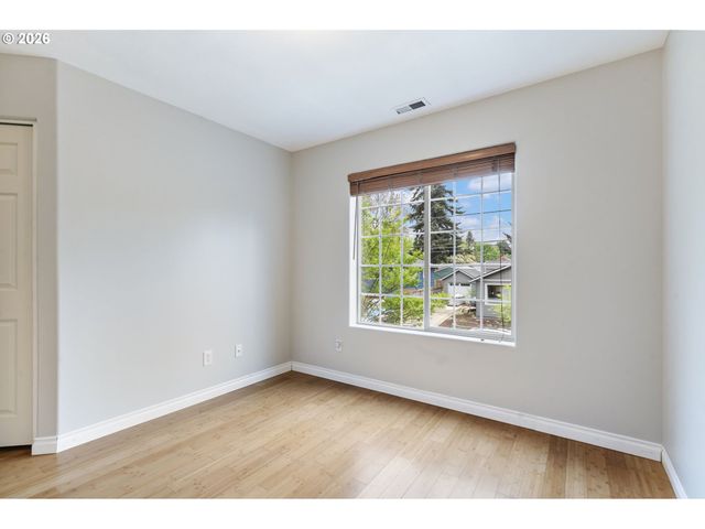 2625 N WILLIS Blvd, Portland, OR 97217