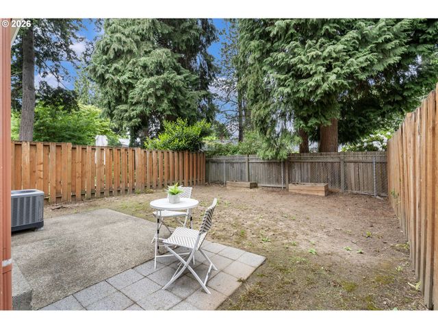 2625 N WILLIS Blvd, Portland, OR 97217