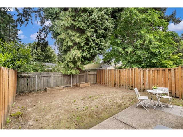 2625 N WILLIS Blvd, Portland, OR 97217